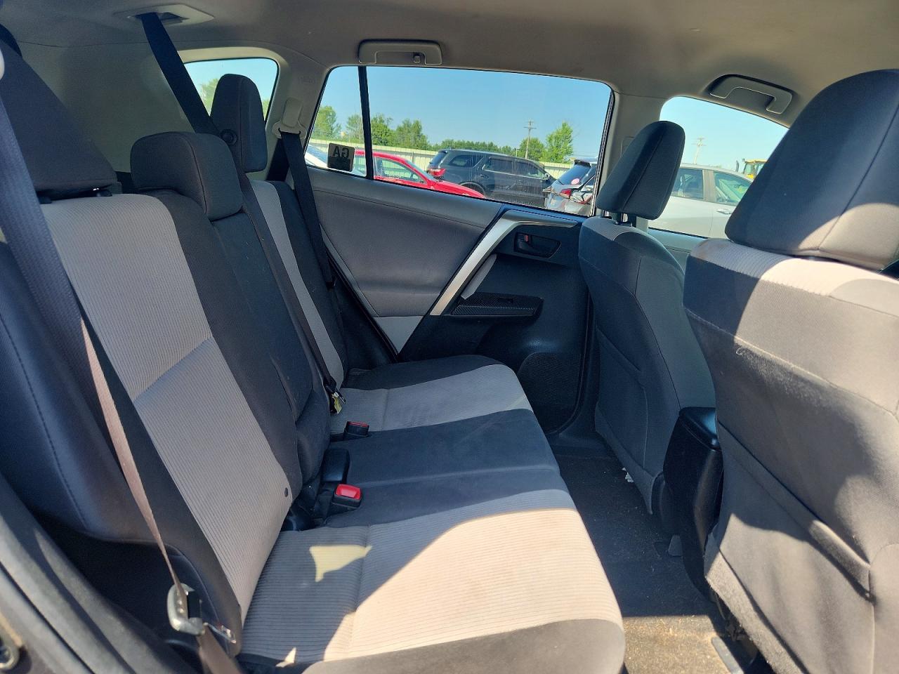 2013 Toyota Rav4 Le Gray vin: JTMBFREV4D5015660