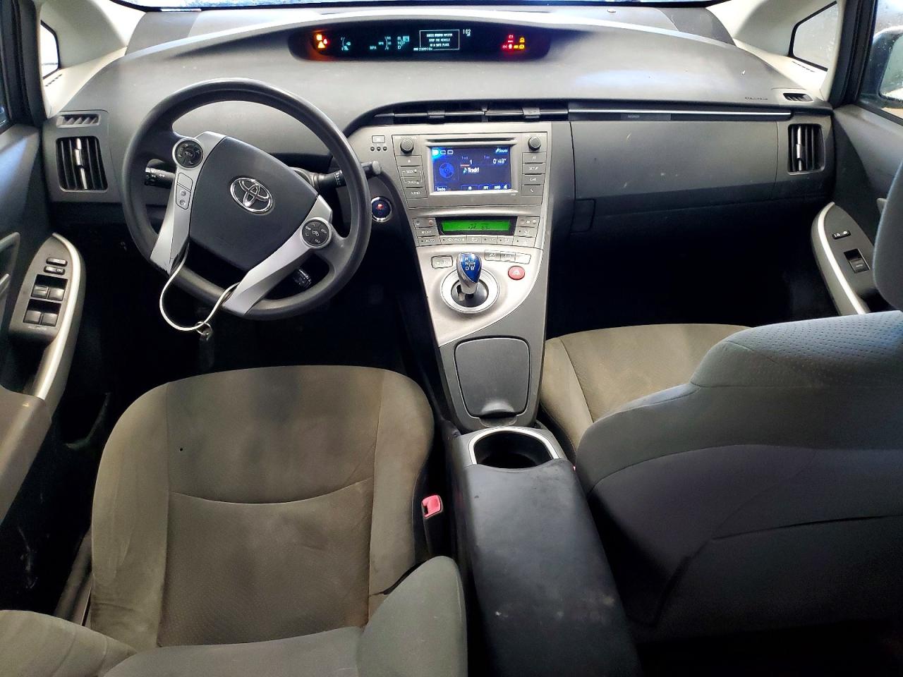 2012 Toyota Prius Two White vin: JTDKN3DU1C5452975
