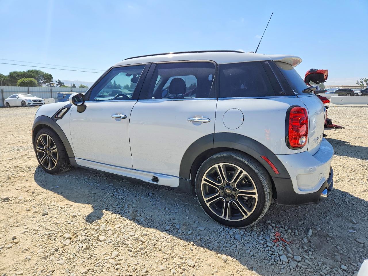 2015 Mini Cooper S Countryman Белый vin: WMWZC3C54FWT05432