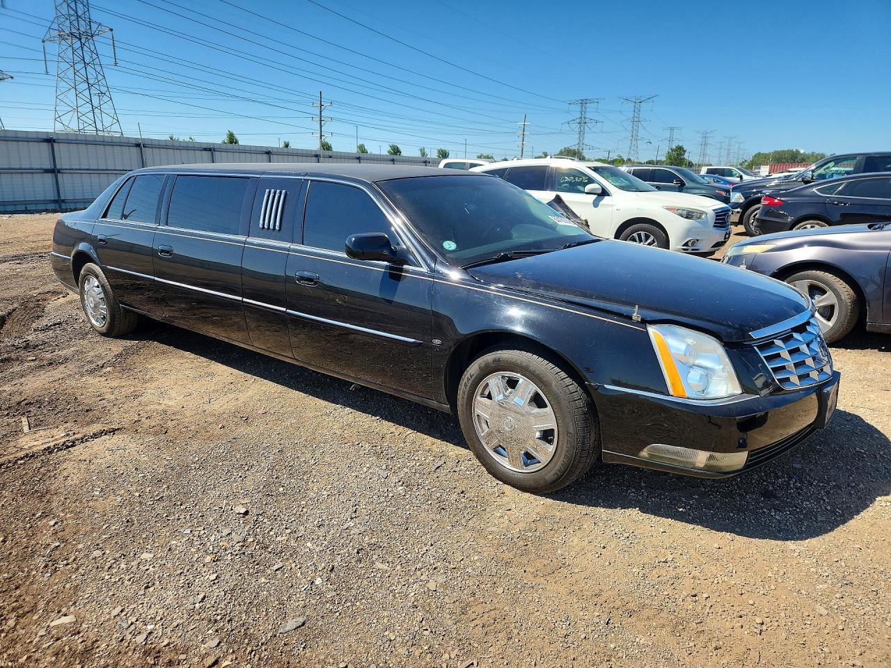 2008 Cadillac Professional Chassis Black vin: 1GEEK90YX8U550554