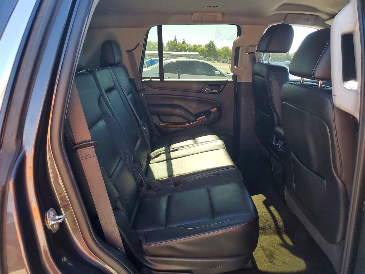 2015 Chevrolet Tahoe C1500 Lt Gray vin: 1GNSCBKC0FR727024