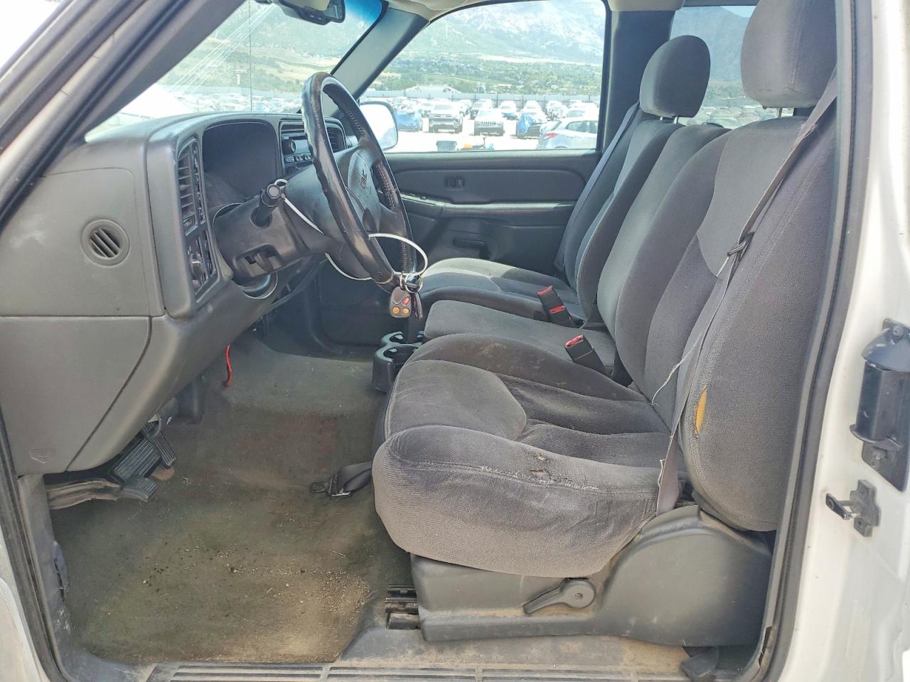 2004 Gmc New Sierra K1500 White vin: 1GTEK19T84Z191574