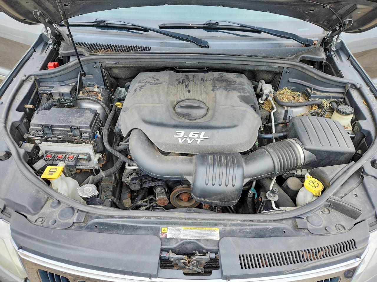 2013 Jeep Grand Cherokee Laredo Серый vin: 1C4RJFAG0DC542612