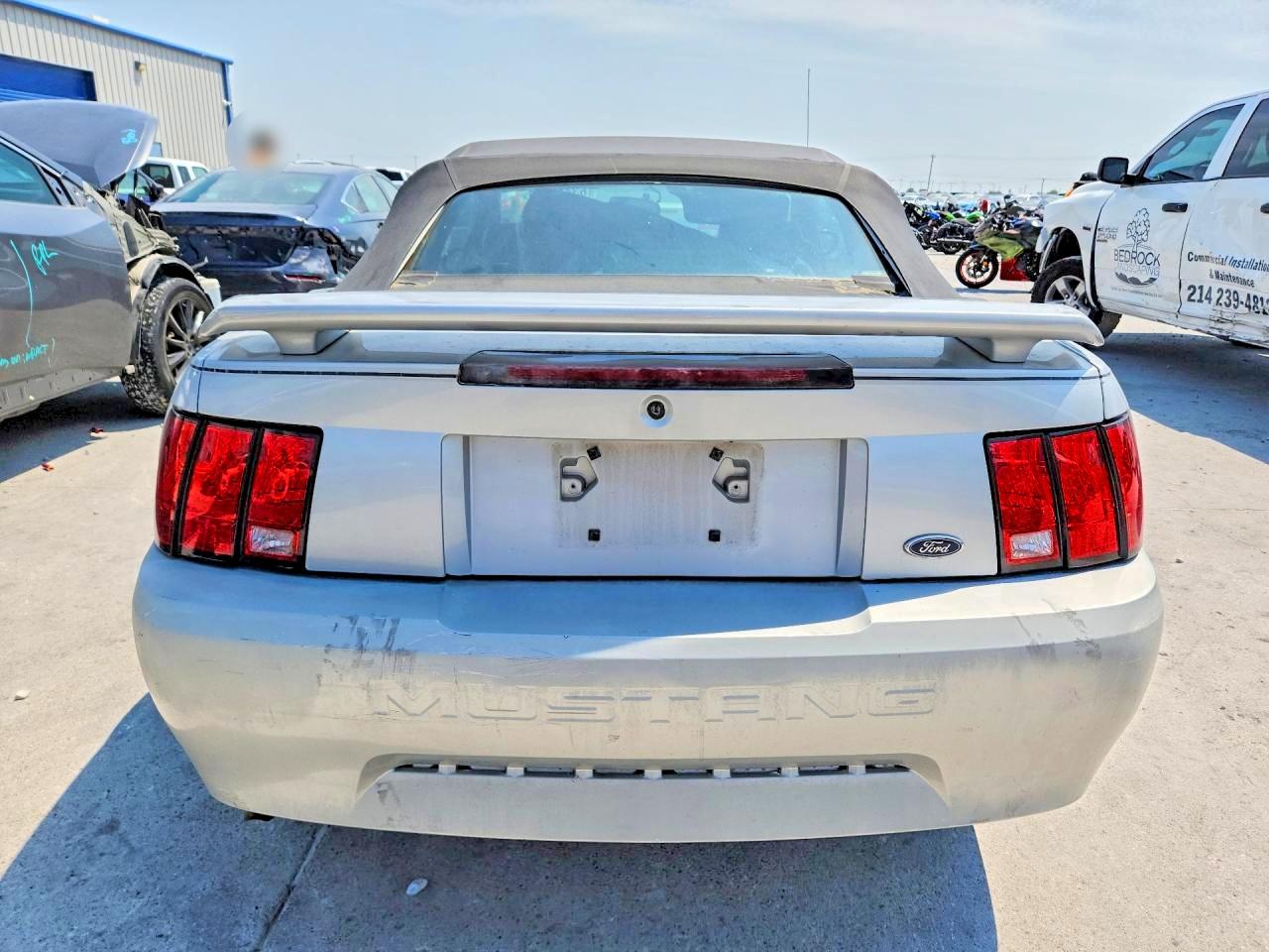 2003 Ford Mustang Silver vin: 1FAFP44463F332929