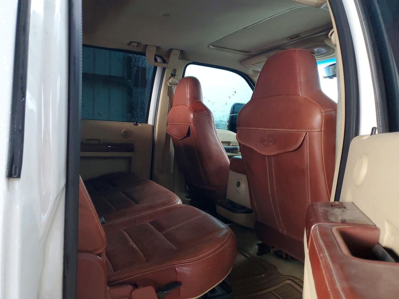 2008 Ford F250 Super Duty White vin: 1FTSW21R78EC56571