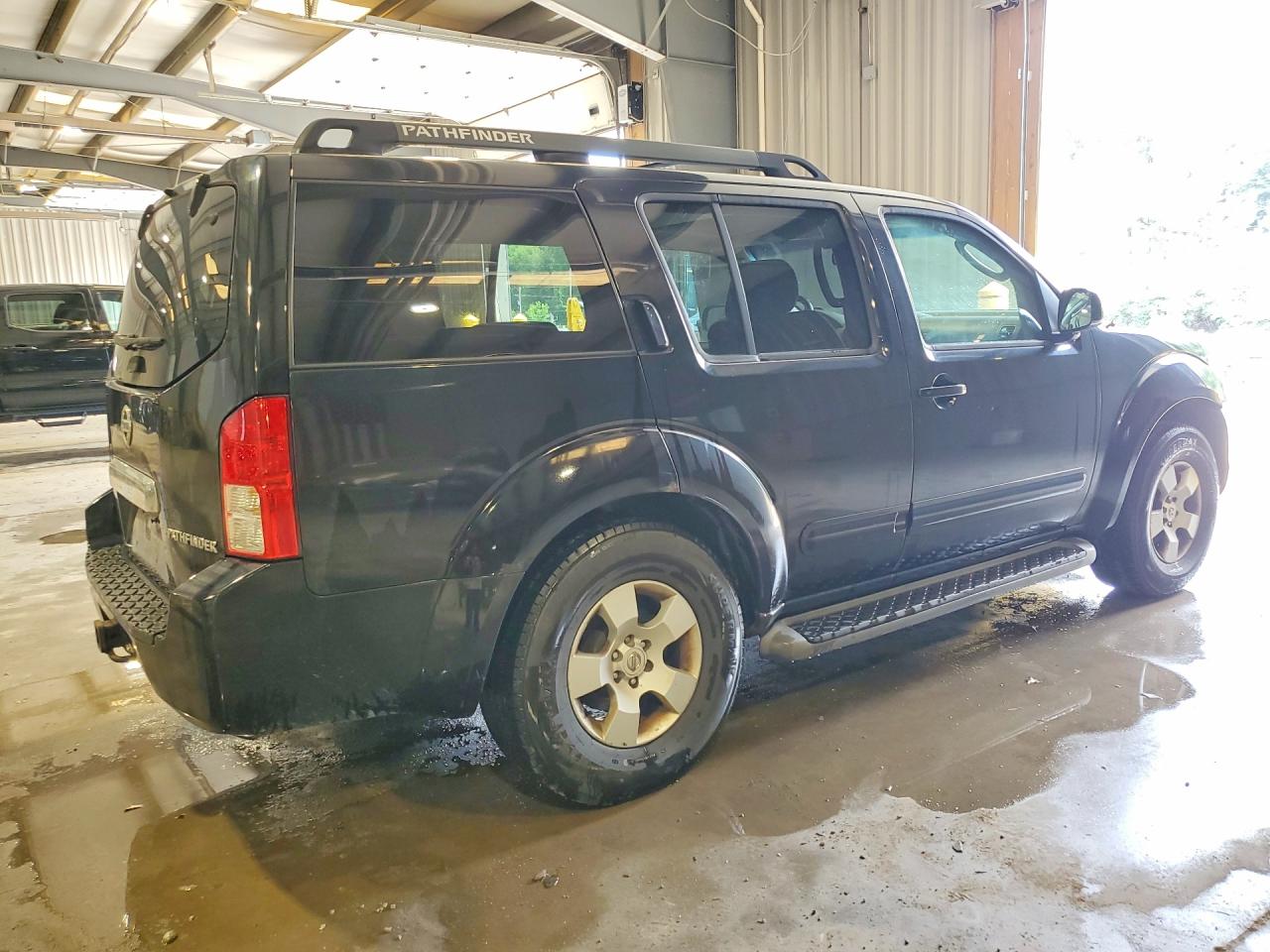 2006 Nissan Pathfinder S Black vin: 5N1AR18W56C619625