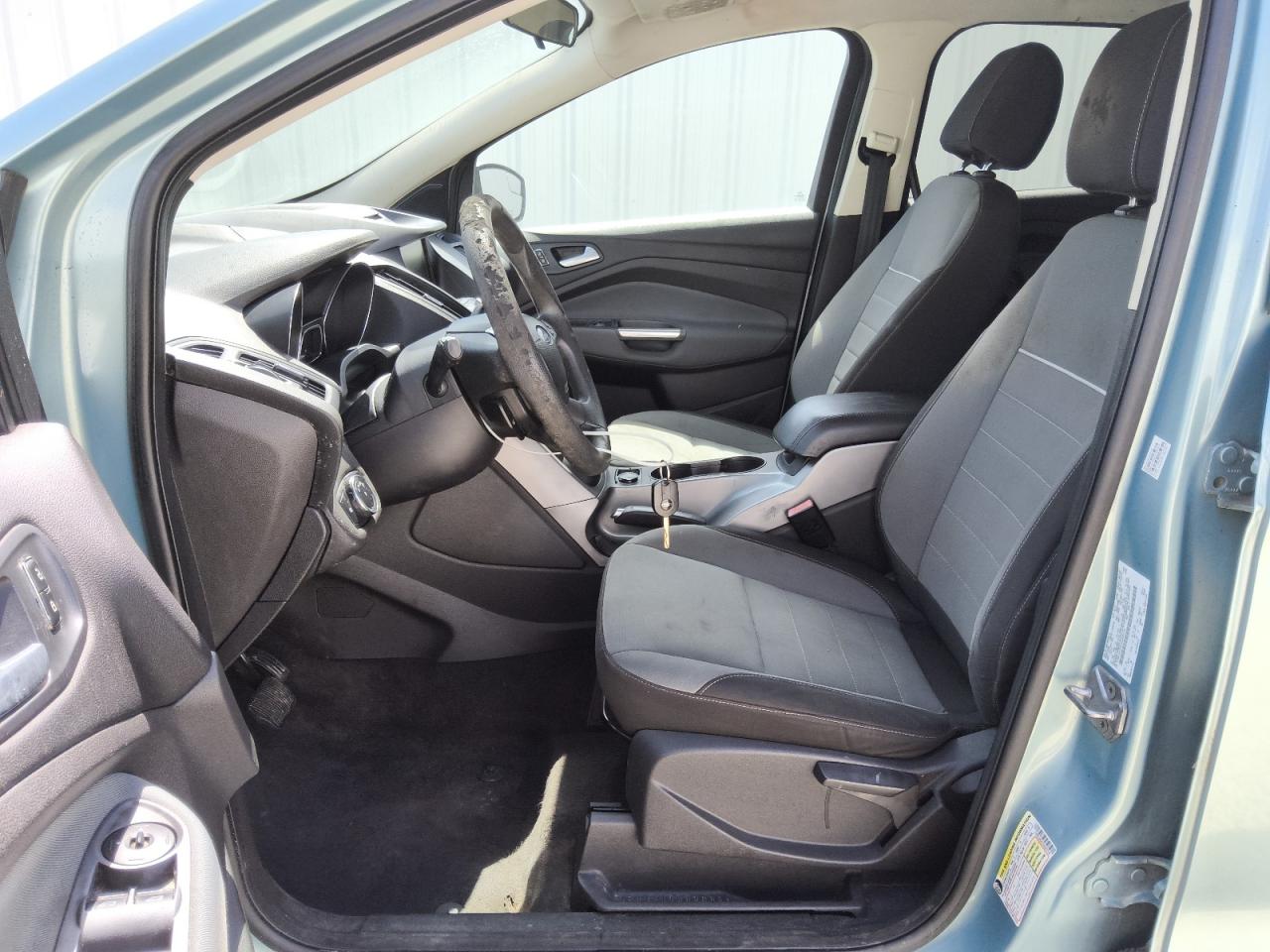 2013 Ford Escape Se Blue vin: 1FMCU0GX7DUA25718 Damage: Steering Wheel, Worn, Replacement Required