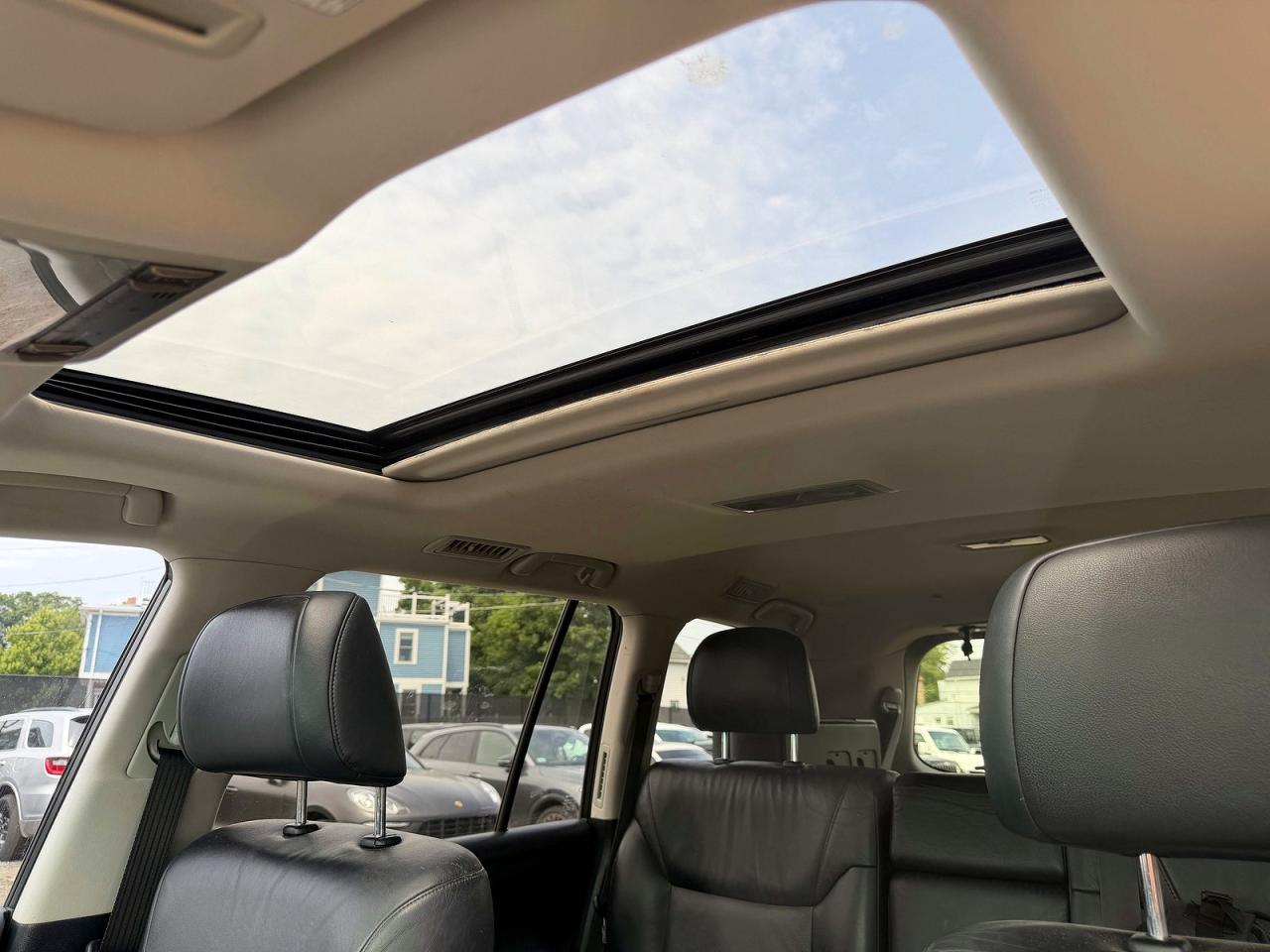 2011 Lexus Lx 570 Black vin: JTJHY7AX5B4082039