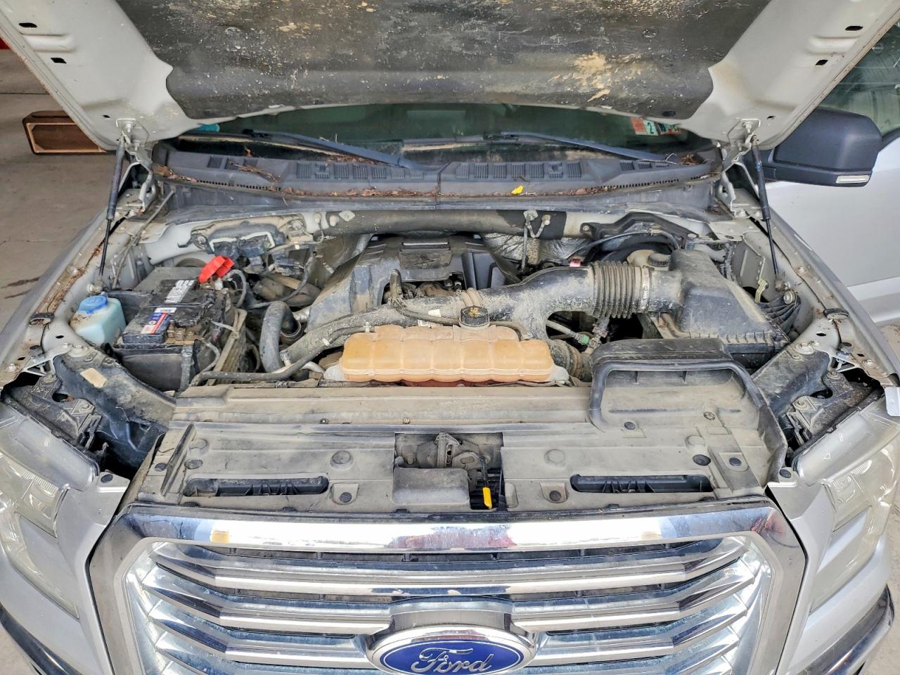 2015 Ford F150 Super Cab Silver vin: 1FTEX1EP2FFB21633
