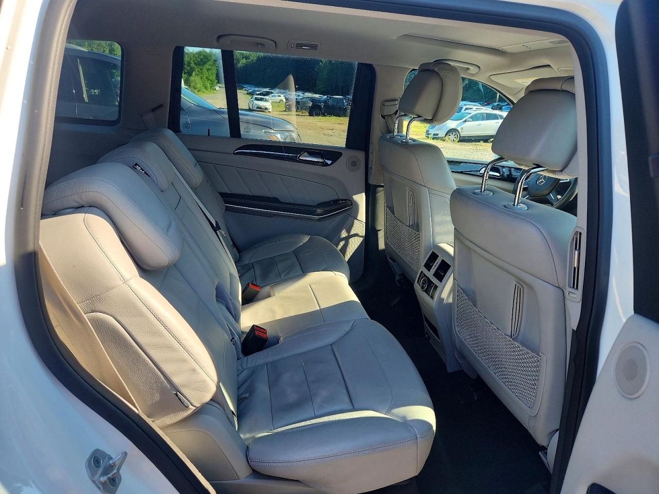 2014 Mercedes-benz Gl 350 Bluetec White vin: 4JGDF2EE4EA363043