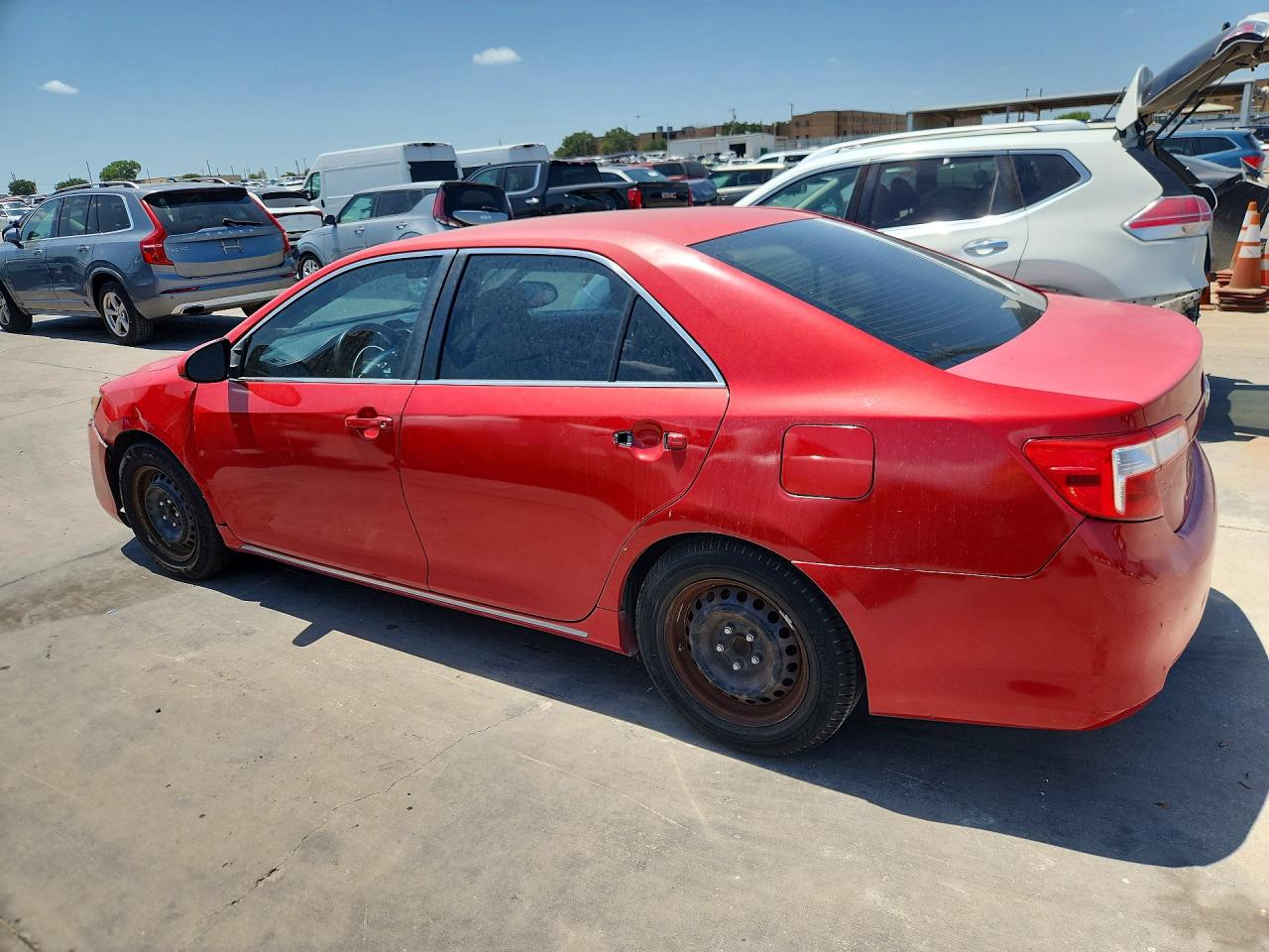 2012 Toyota Camry Le Red vin: 4T4BF1FK6CR171002
