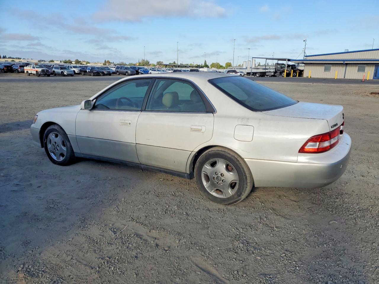 2001 Lexus Es 300 White vin: JT8BF28G710321859