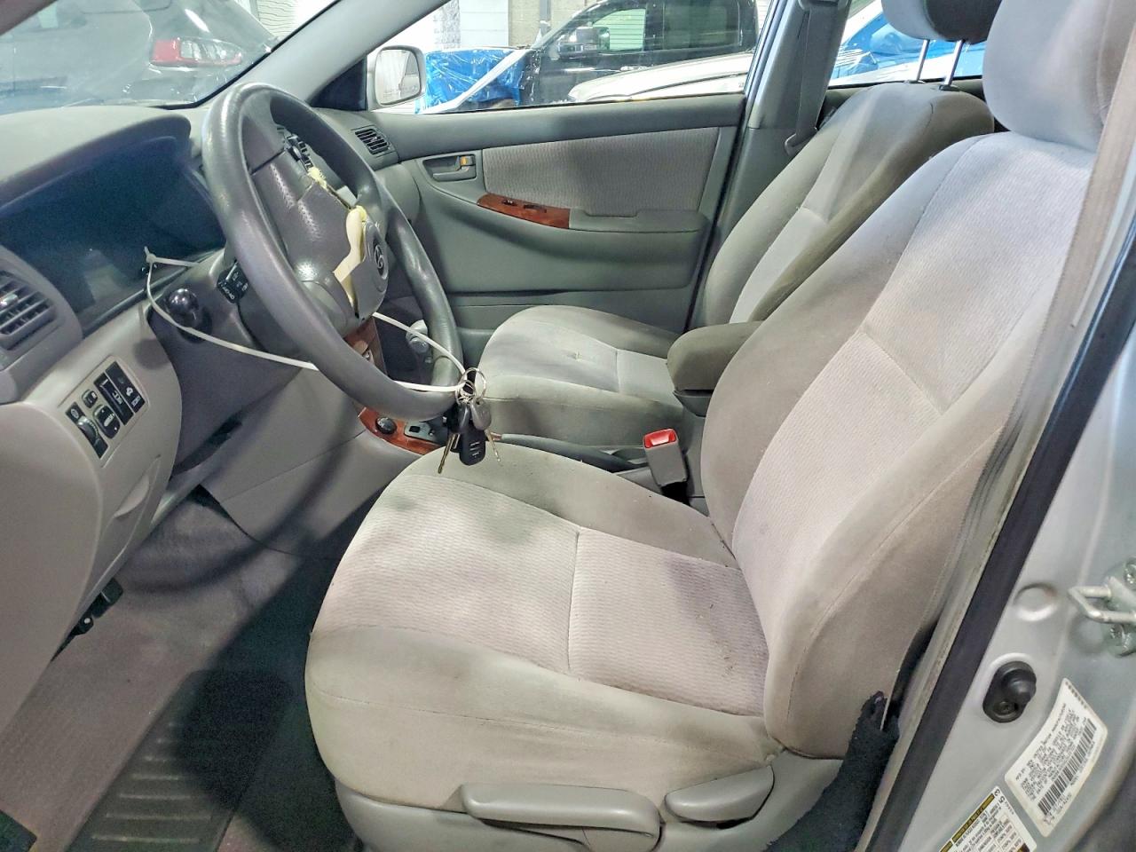 2006 Toyota Corolla Ce Silver vin: 1NXBR30E66Z635703