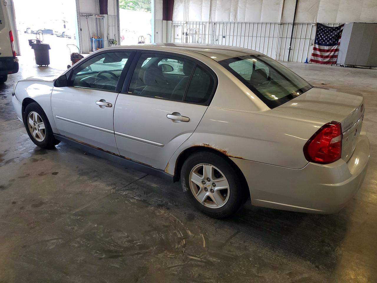 2005 Chevrolet Malibu Ls Серебряный vin: 1G1ZT52885F220496