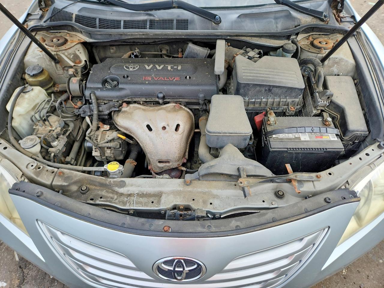 2007 Toyota Camry Le Серебряный vin: JTNBE46K473106482