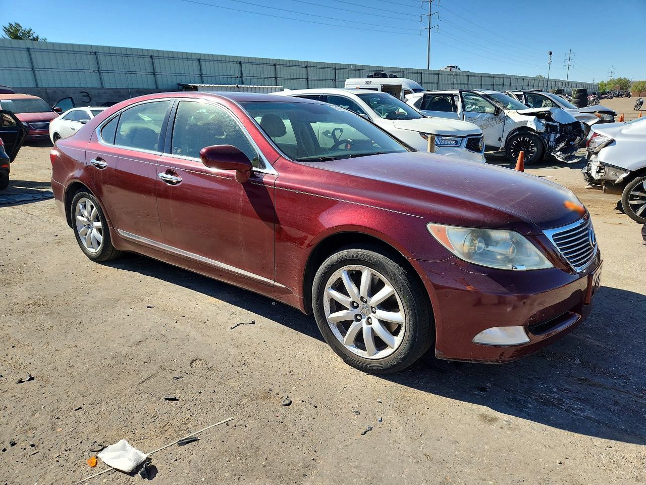 2007 Lexus Ls 460 Burgundy vin: JTHBL46F875040275