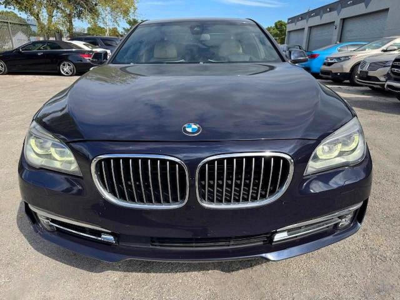 2015 Bmw 750 Xi Blue vin: WBAYB6C5XFD965910