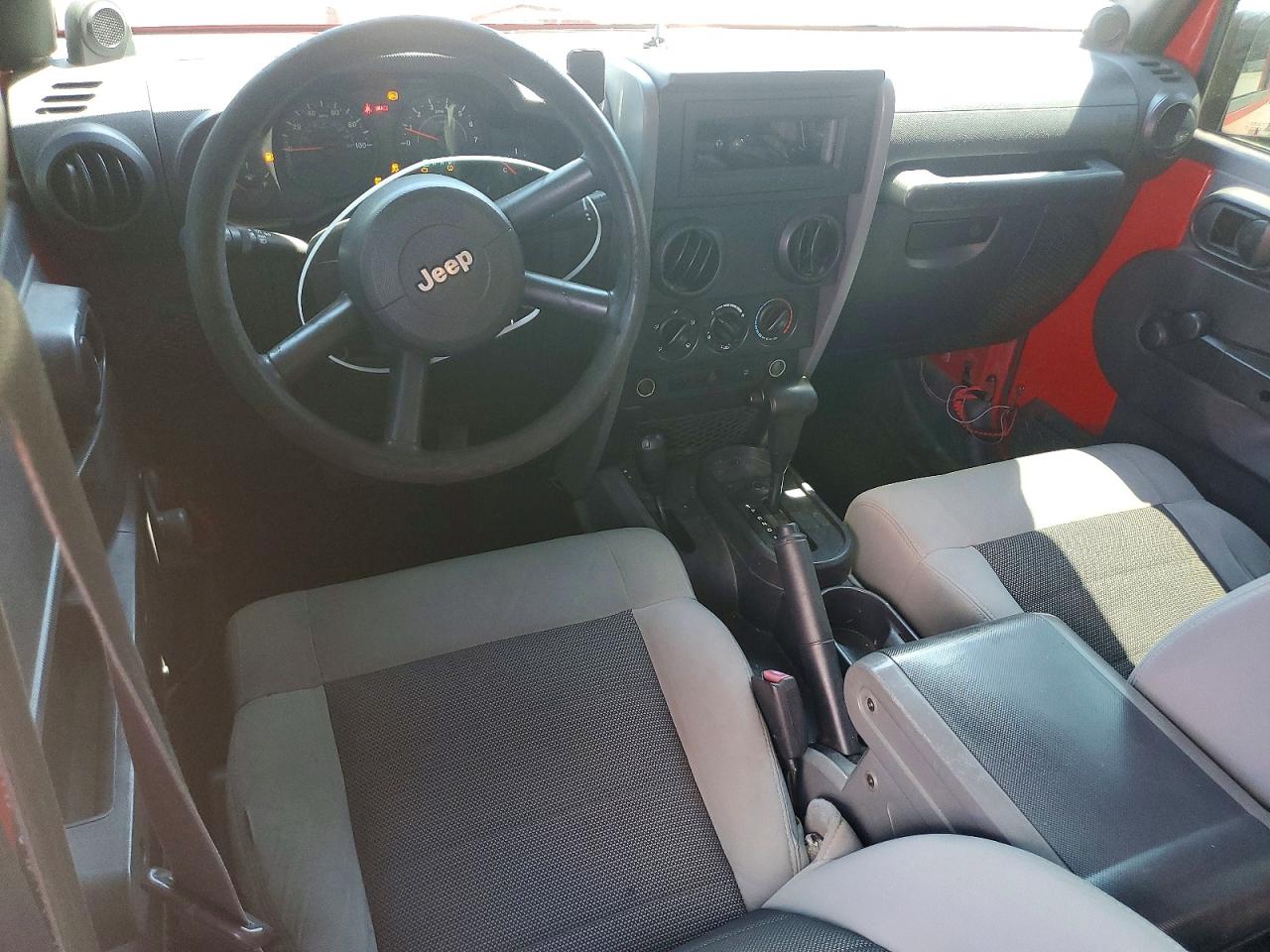 2009 Jeep Wrangler Unlimited X Red vin: 1J4GA39149L767302