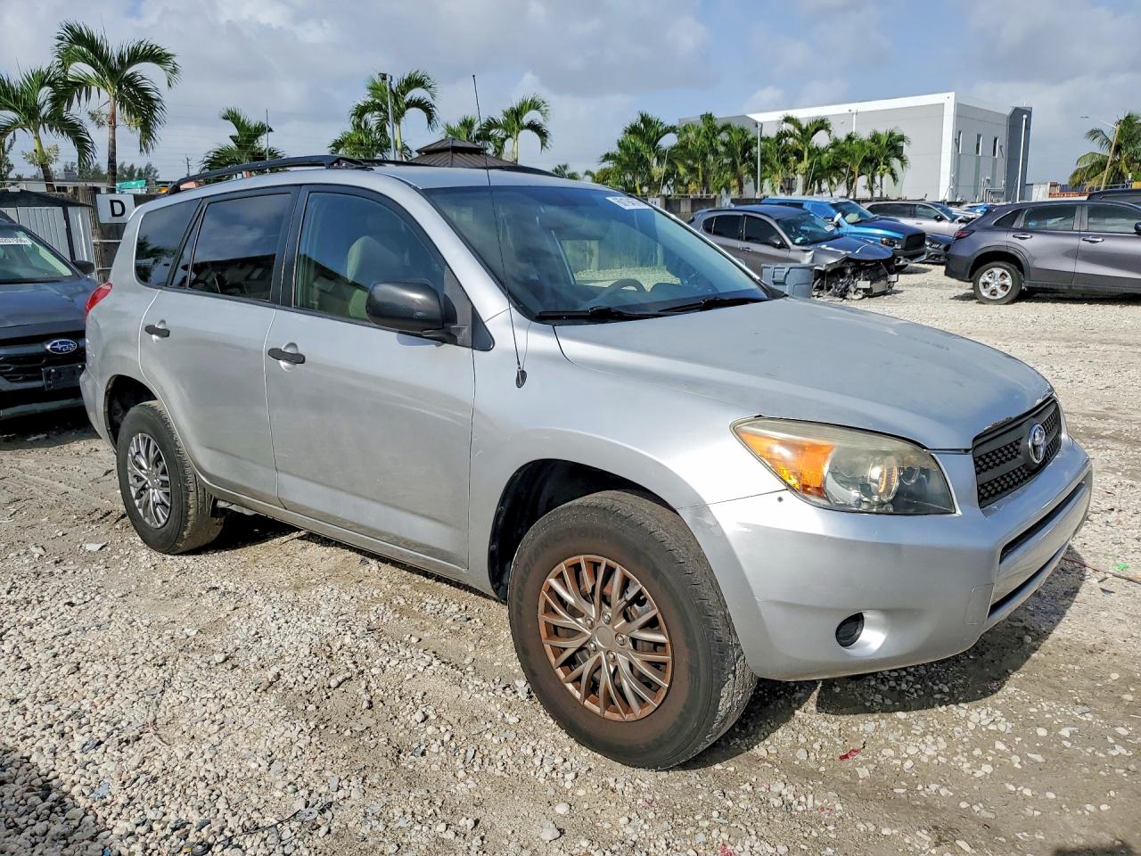 2008 Toyota Rav4 Base Серебряный vin: JTMZD33V286071763