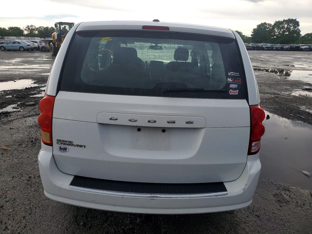 2015 Dodge Grand Caravan Se Белый vin: 2C4RDGBG2FR512114