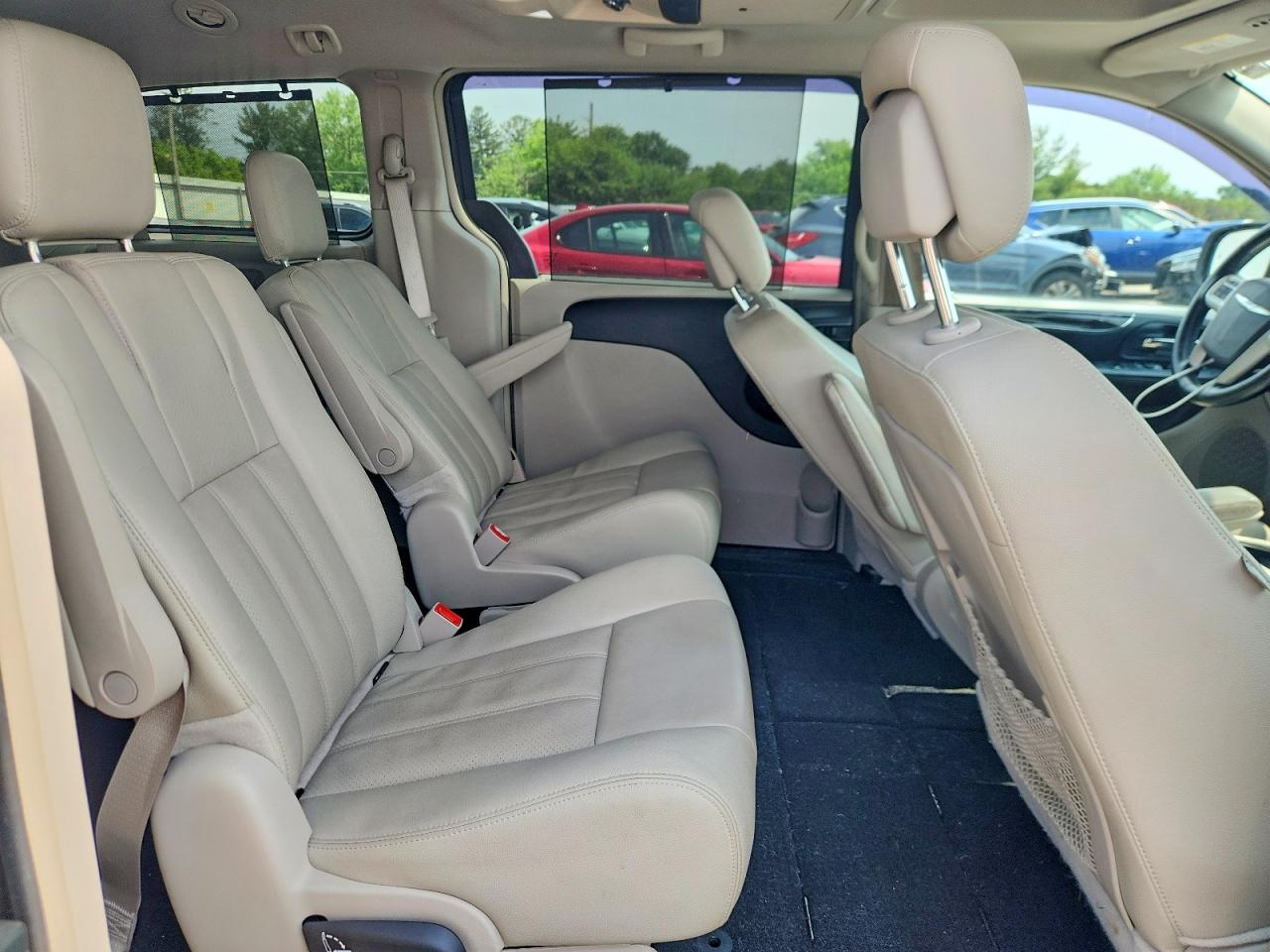 2015 Chrysler Town & Country Touring L Gray vin: 2C4RC1CG3FR520608