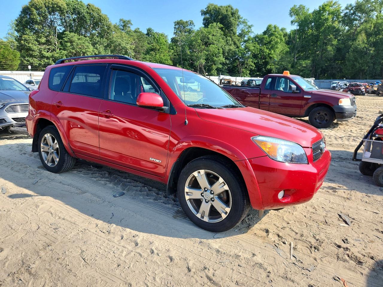 2008 Toyota Rav4 Sport Red vin: JTMBK32V585047259