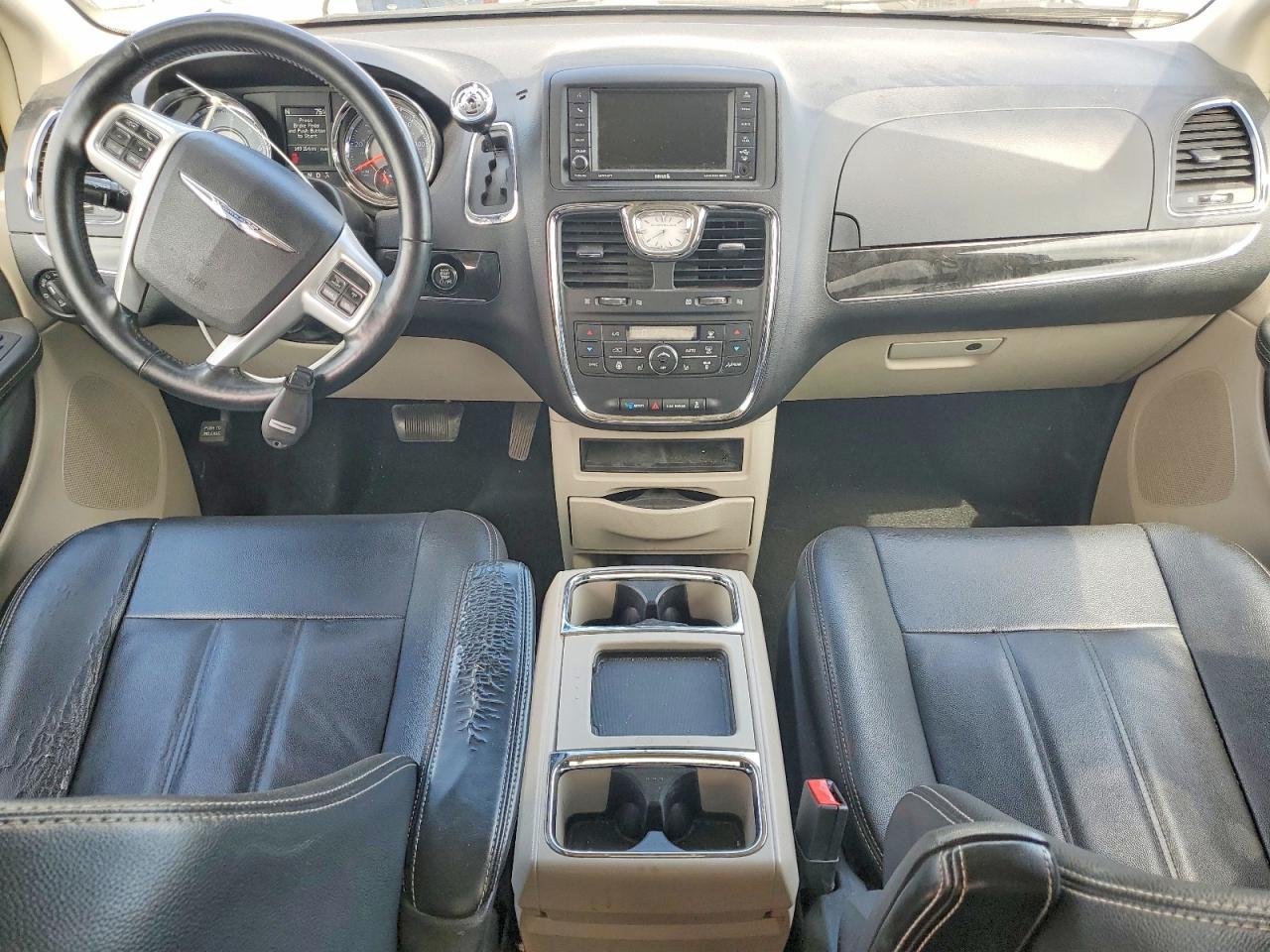 2015 Chrysler Town & Country Touring Silver vin: 2C4RC1BG2FR617560