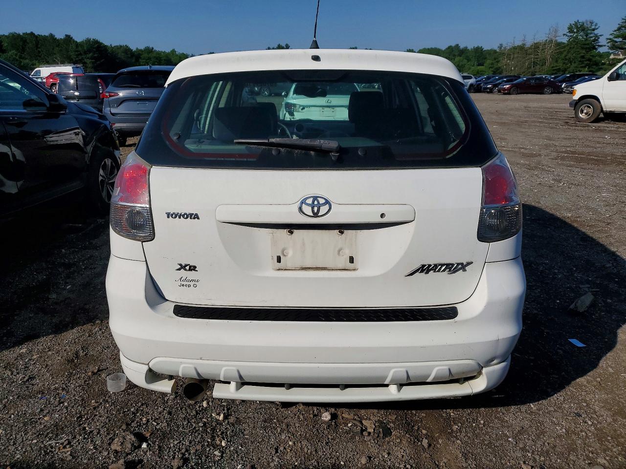 2006 Toyota Corolla Matrix Xr White vin: 2T1KR32E36C590444