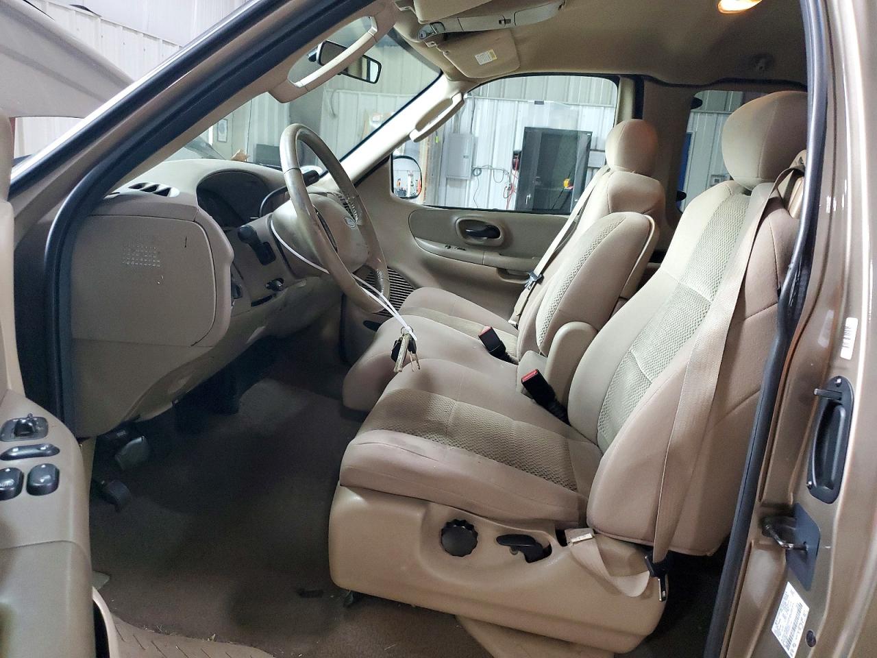 2003 Ford F150 Beige vin: 1FTRX17L43NA57737