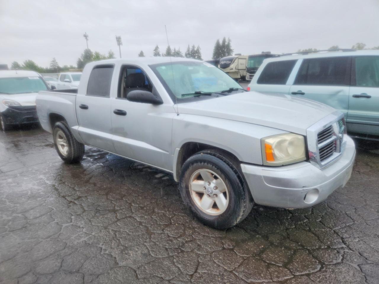 2007 Dodge Dakota Quad Slt Silver vin: 1D7HE48K87S127021