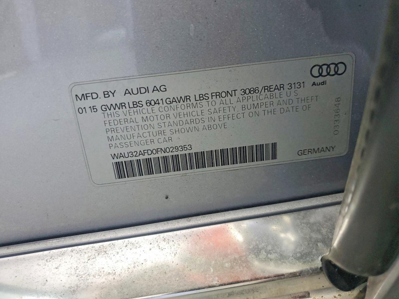 2015 Audi A8 L Quattro Silver vin: WAU32AFD0FN029353