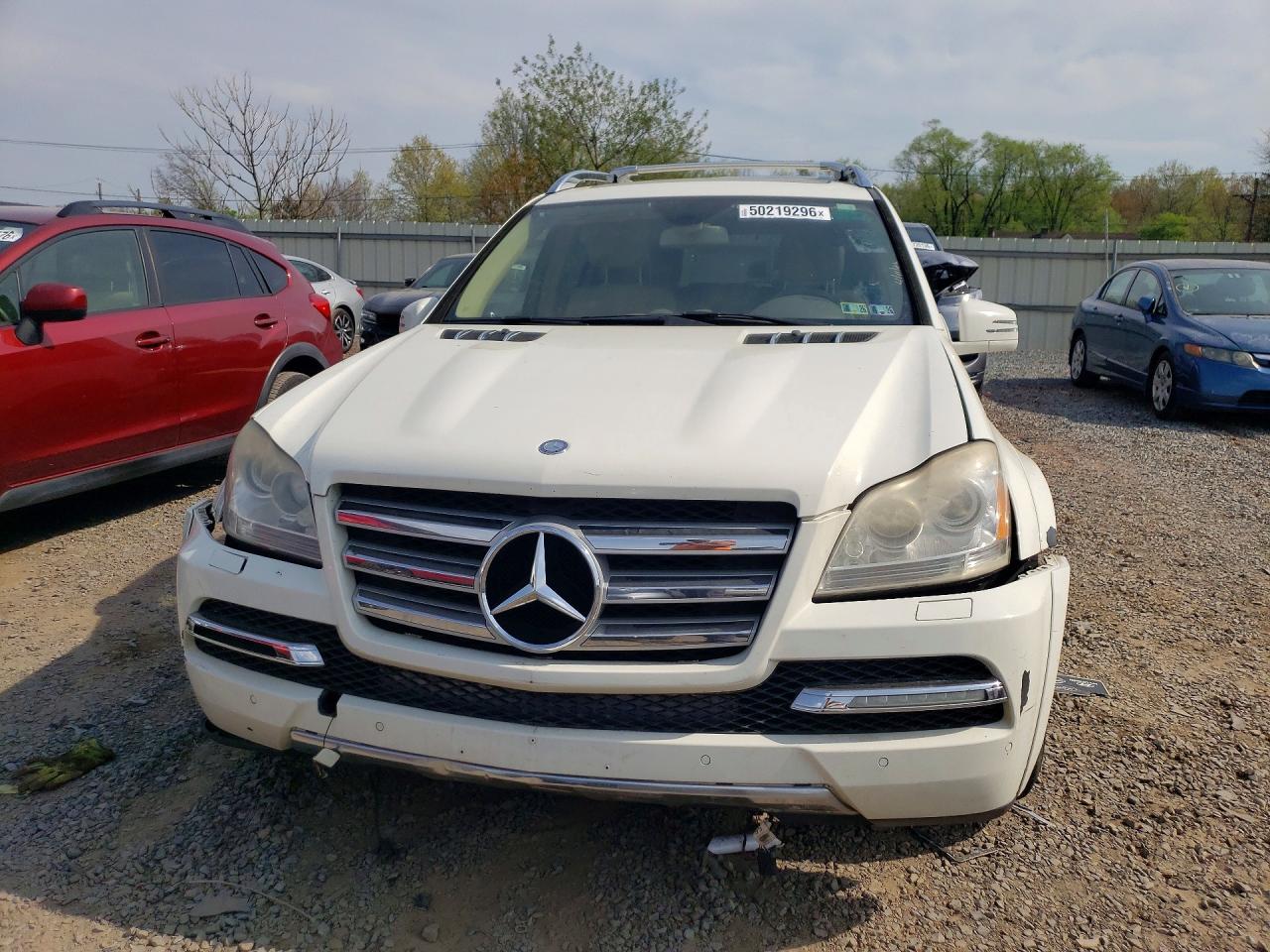 2012 Mercedes-benz Gl 550 4matic Белый vin: 4JGBF8GE4CA778139