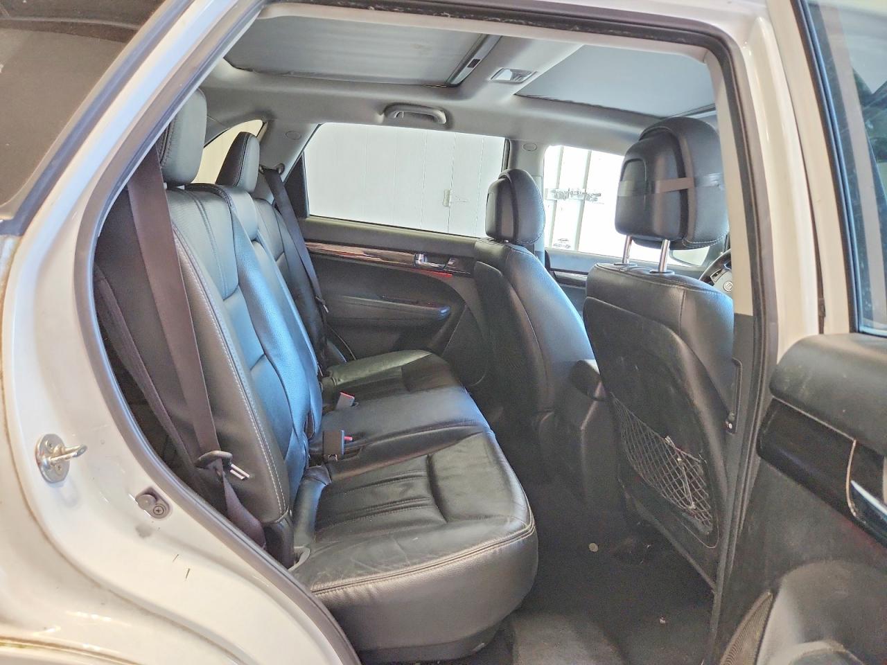2013 Kia Sorento Sx White vin: 5XYKWDA22DG381641