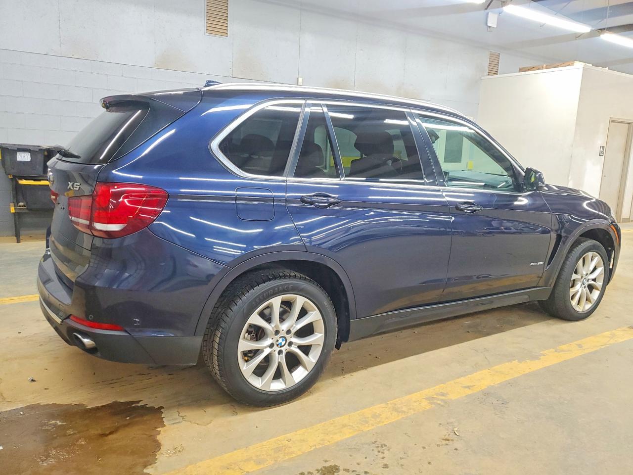 2015 Bmw X5 Xdrive35i Blue vin: 5UXKR0C56F0K63185