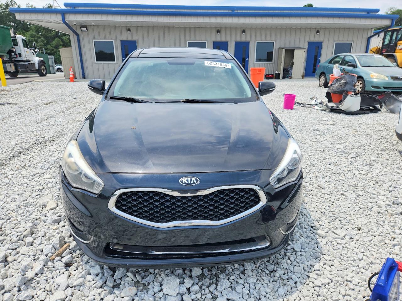 2014 Kia Cadenza Premium Black vin: KNALN4D74E5148348
