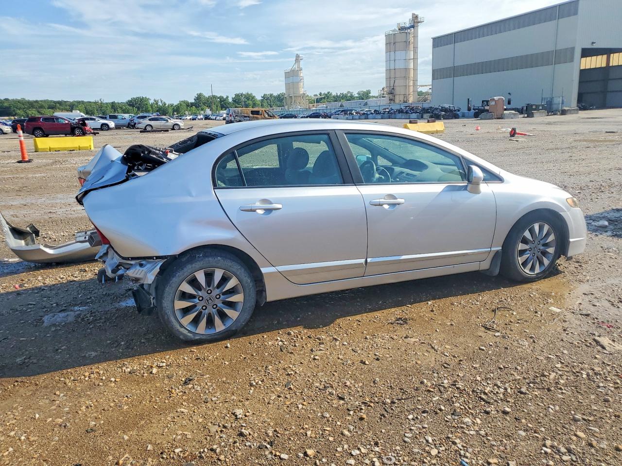 2010 Honda Civic Серебряный vin: 19XFA1F86AE007201