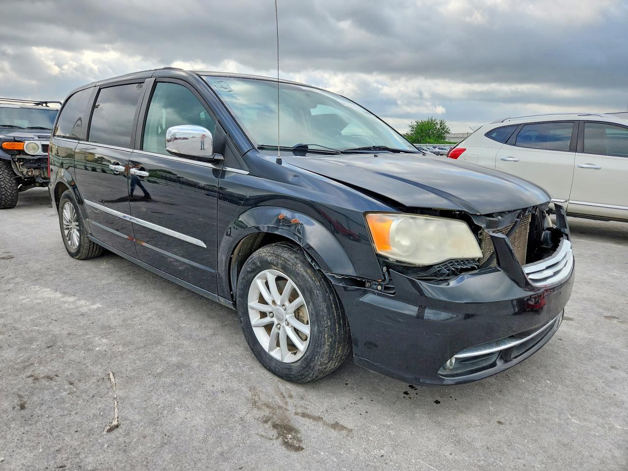 2014 Chrysler Town And Country Touring-l Black vin: 2C4RC1CG9ER316605