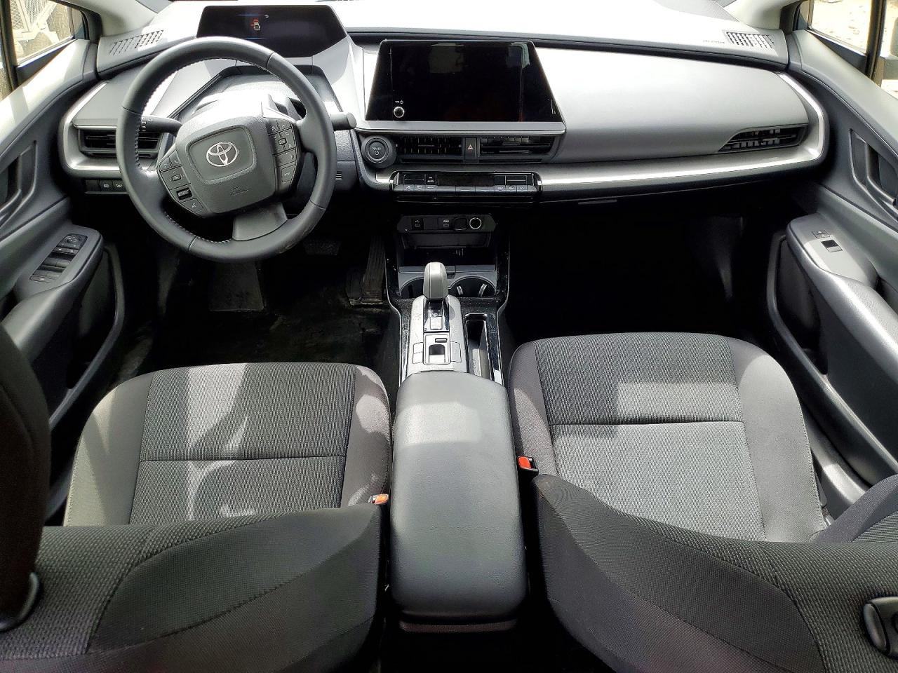 2025 Toyota Prius Le Gray vin: JTDACAAU4S3050369