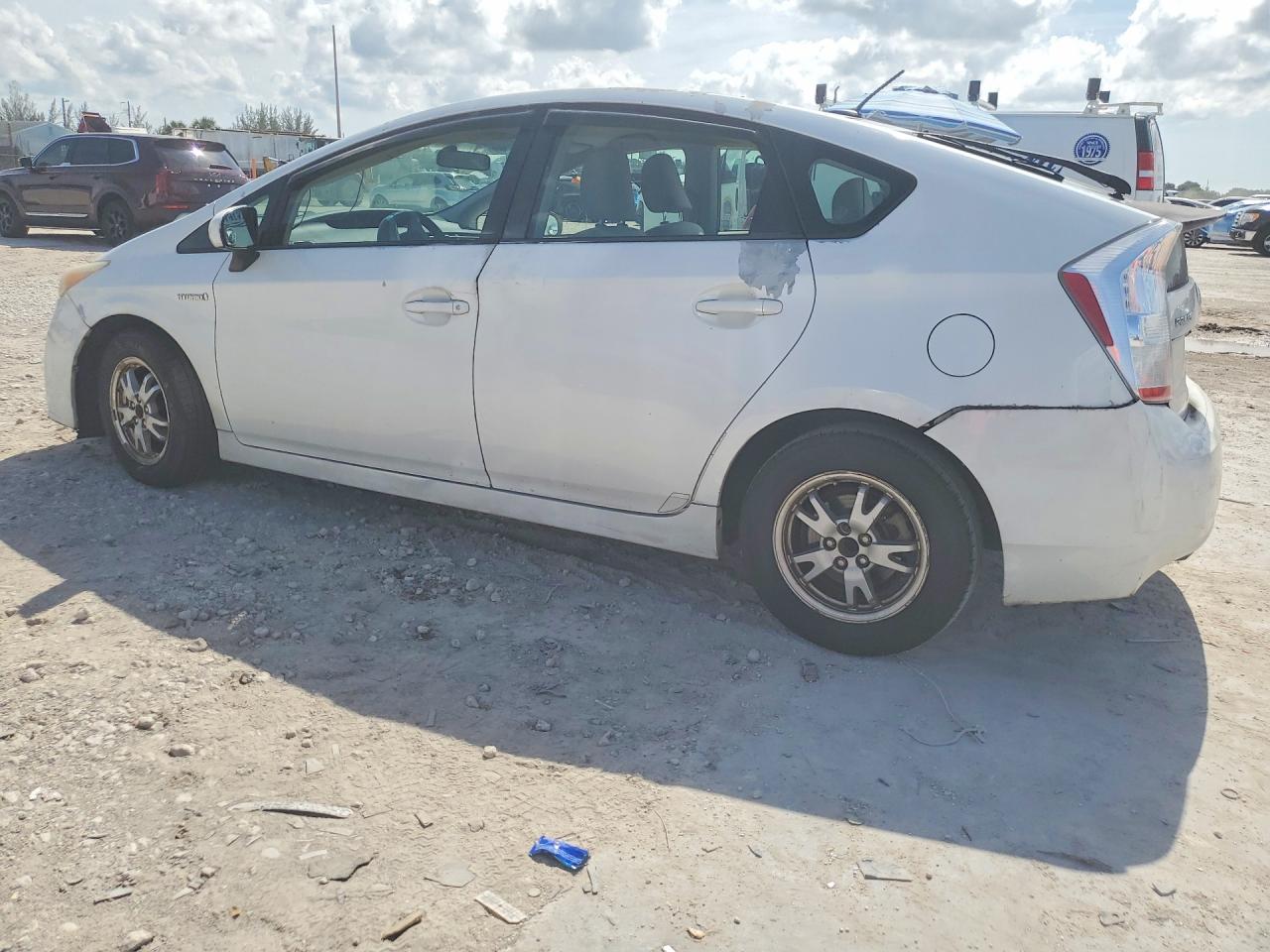 2010 Toyota Prius Iii White vin: JTDKN3DU2A0058072