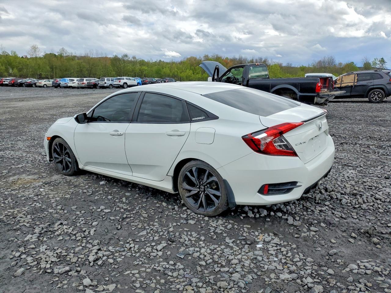 2019 Honda Civic Sport White vin: 2HGFC2E88KH538442
