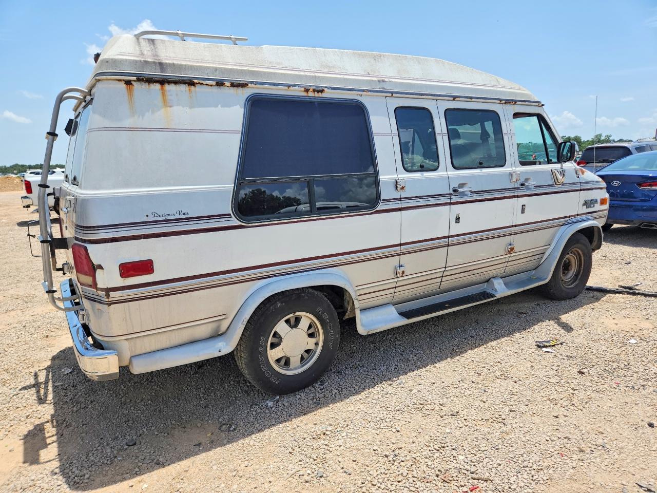 1995 Chevrolet G20 Белый vin: 1GBEG25K4SF114403