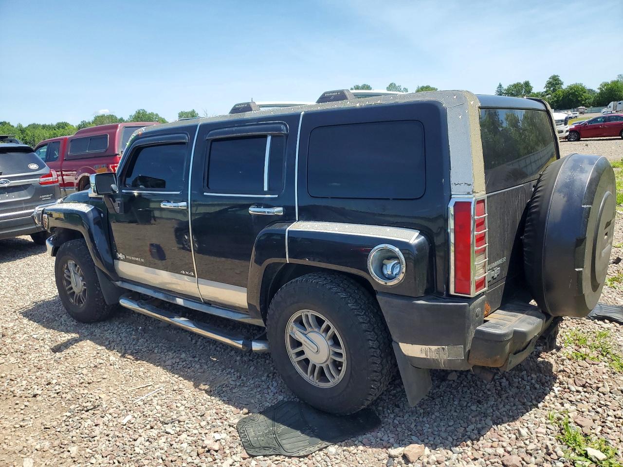 2009 Hummer H3 Черный vin: 5GTEN13E798104495