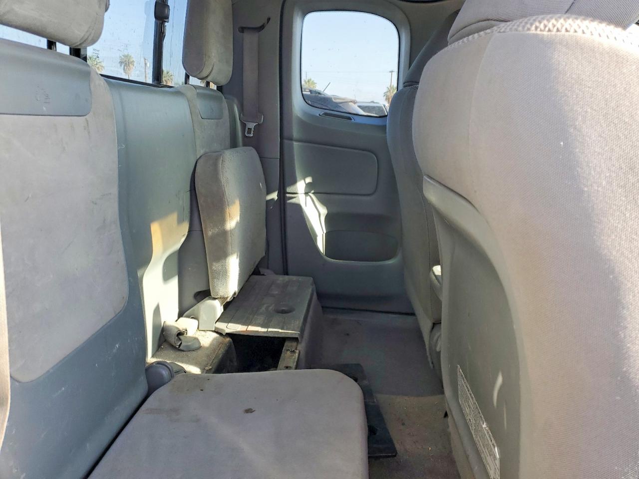 2009 Toyota Tacoma Access Cab White vin: 5TETX22N79Z608043