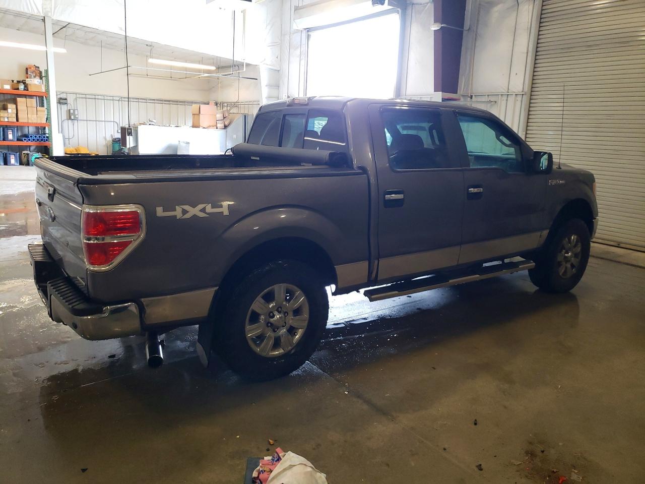 2011 Ford F150 Supercrew Gray vin: 1FTFW1EF3BFA43176