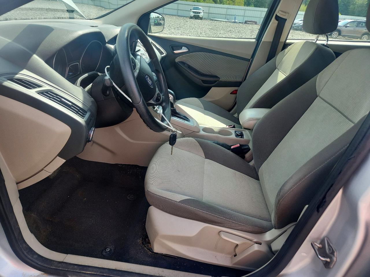 2012 Ford Focus Se Silver vin: 1FAHP3K22CL149324
