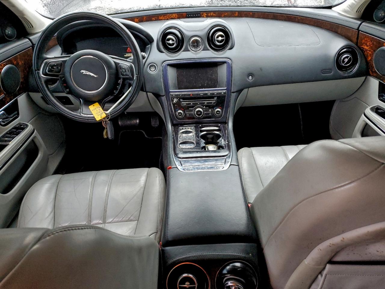 2013 Jaguar Xj Черный vin: SAJWA1C75D8V56349