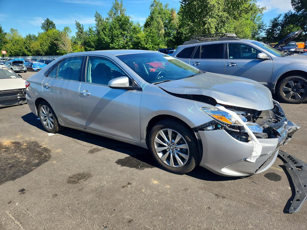 2015 Toyota Camry Xle Silver vin: 4T4BF1FK8FR507690