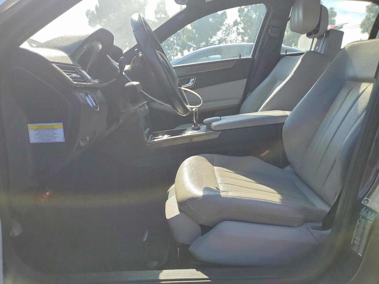 2011 Mercedes-benz E 550 4matic Blue vin: WDDHF9AB1BA364646