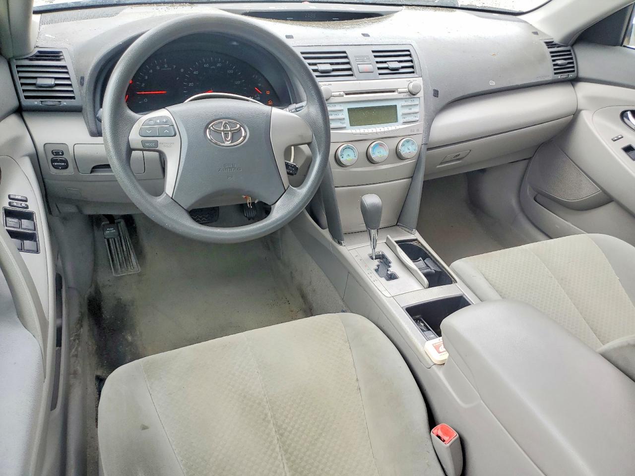 2007 Toyota Camry Le Silver vin: 4T1BE46K87U652745