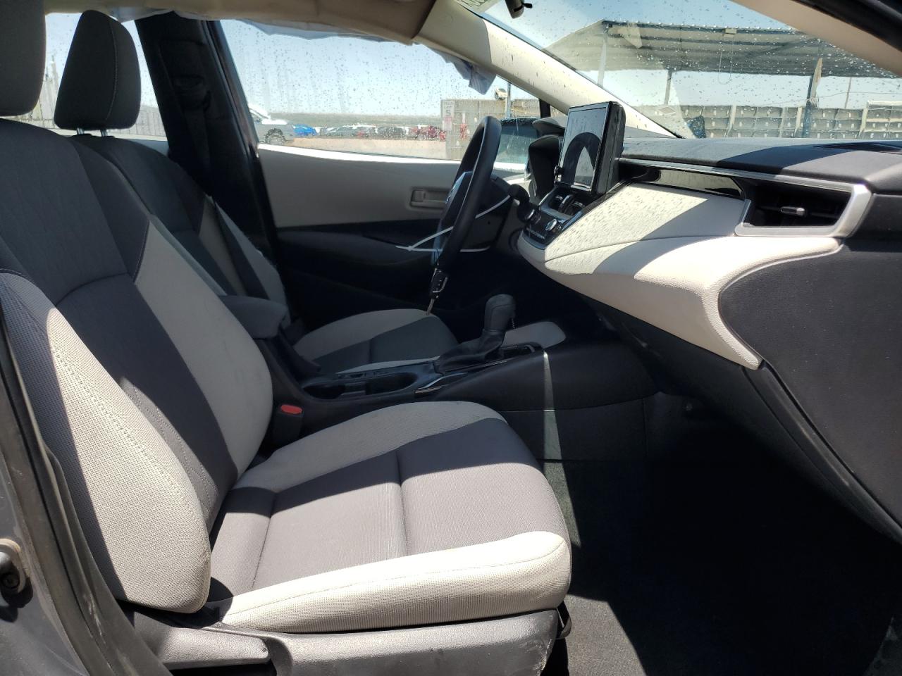 2024 Toyota Corolla Le Серый vin: 5YFB4MDE1RP139888 Damage: Left Side Curtain Air Bag, Deployed, Replacement Required